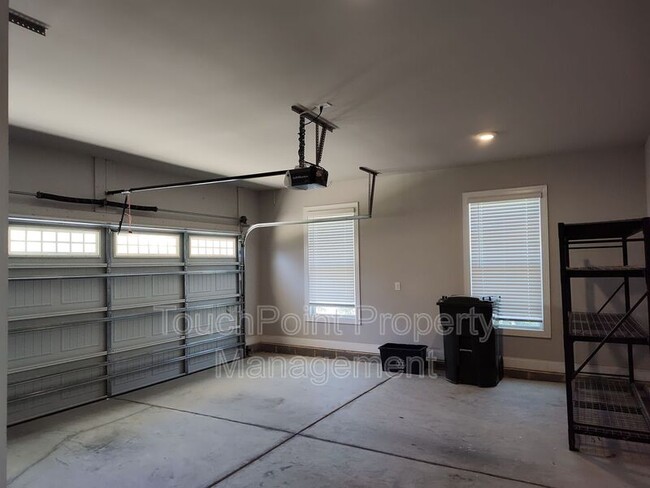 Building Photo - 170 Pine Eagle Dr