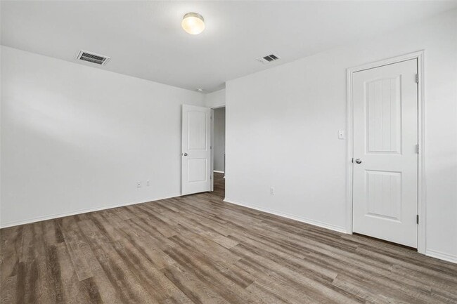 Building Photo - 6227 Aviara Dr