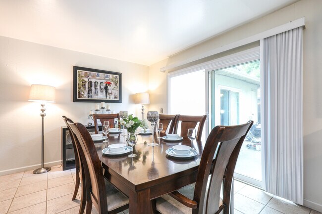 Building Photo - 2101 Rock St