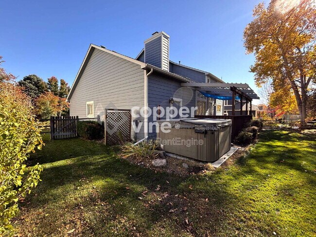 Building Photo - 1197 Clubhouse Dr