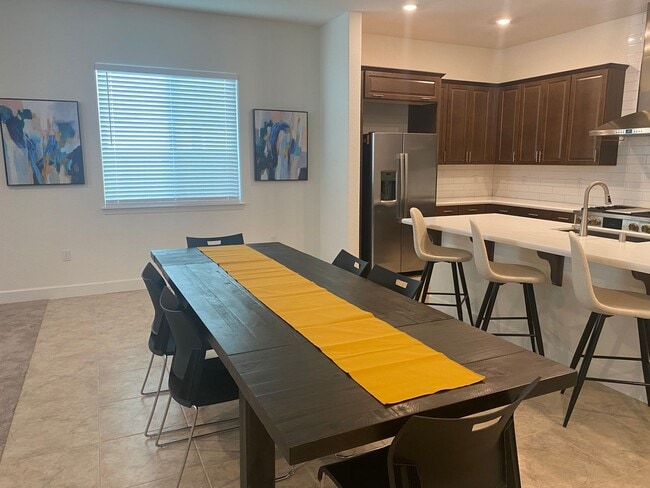 Building Photo - FULLY FURNISHED - ALMOST NEW 4 BED, 2.5 BATHS, 2 CAR GARAGE, 1 STORY IN NORTH LAKE COMMUNITY, NOR...