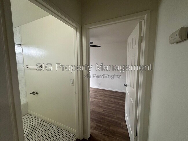 Building Photo - 311 Griswold Ave