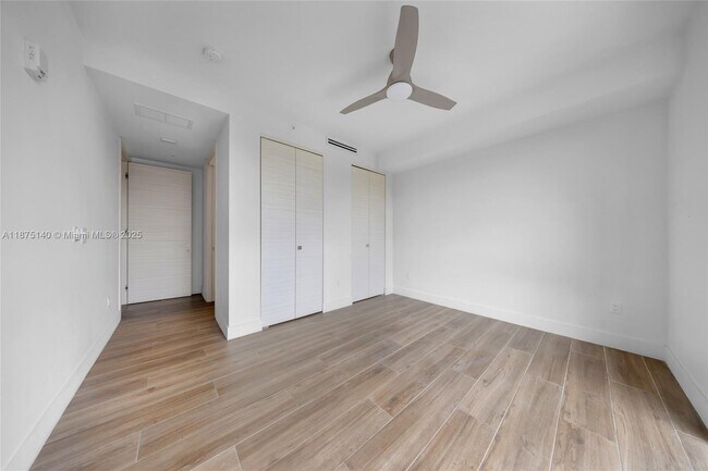 Building Photo - 3265 Bird Ave