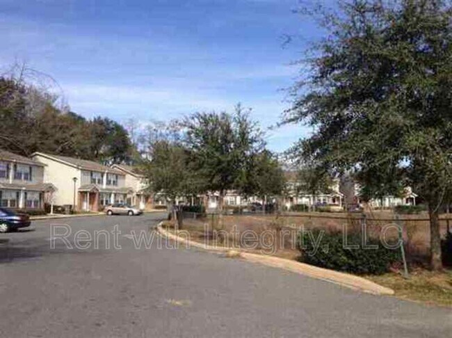 Building Photo - 4234 Augustus Oak Ct