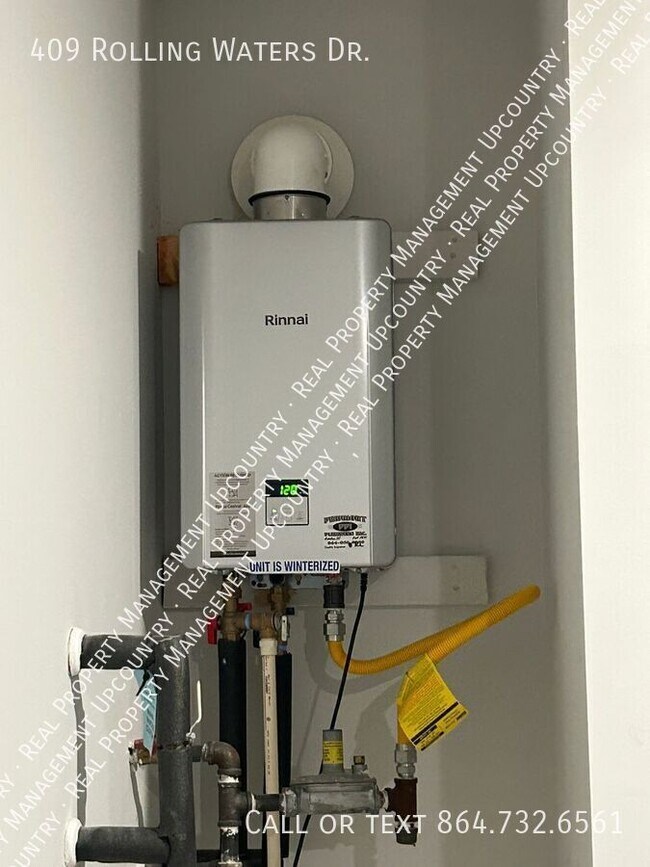 Building Photo - 409 Rolling Waters Dr