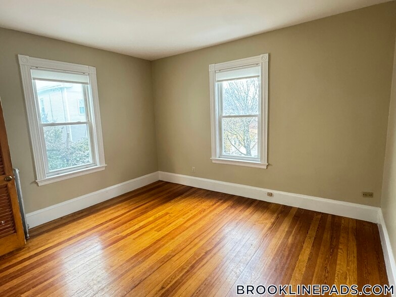 Building Photo - 759 Boylston St