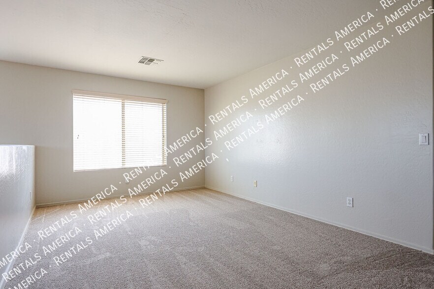 Building Photo - 1155 E Winchester Pl