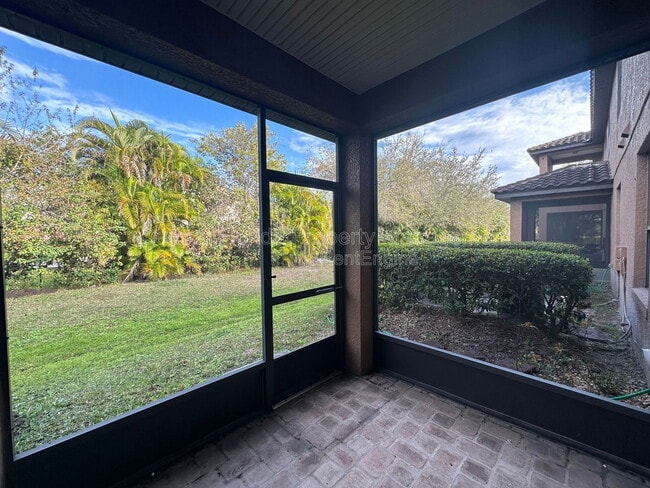 Building Photo - 1213 La Fortuna Blvd