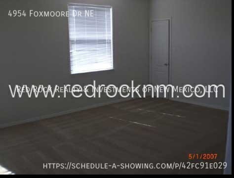 Building Photo - 4954 Foxmoore Dr NE