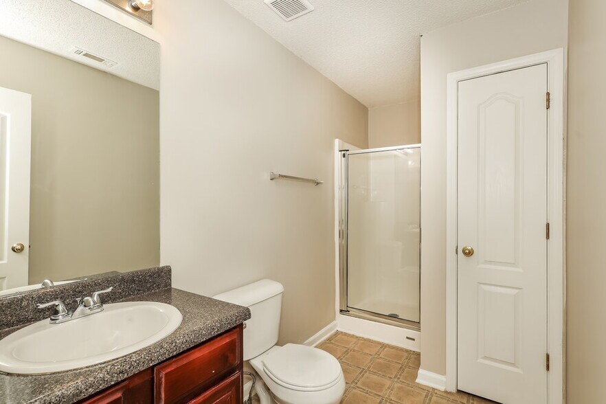 Building Photo - 1906 Dalton Way