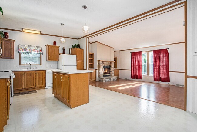 Building Photo - 356 Burr Oak Ln