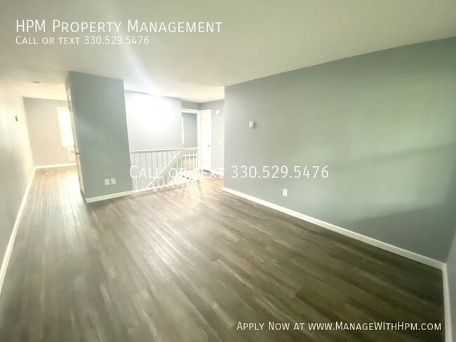 Building Photo - 1021 Pittsburg Ave NW