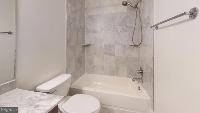 Building Photo - 1619 Constitution Ave NE