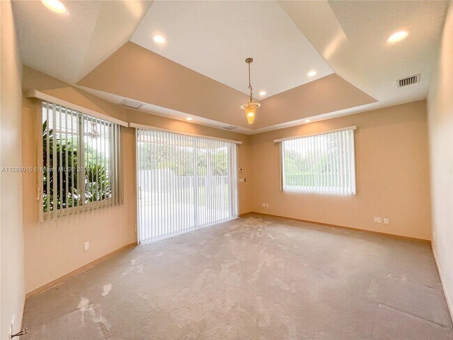 Building Photo - 7101 Holatee Trail