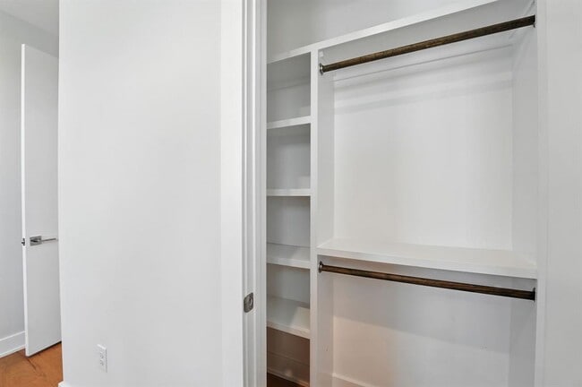 Building Photo - 6405 Keegans Dr