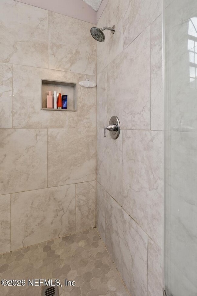 Building Photo - 10523 Broomsedge Ct