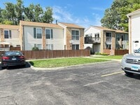 Building Photo - 1964 Kenilworth Cir