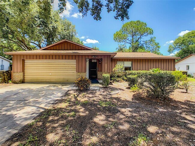 Building Photo - 5515 Albert Dr