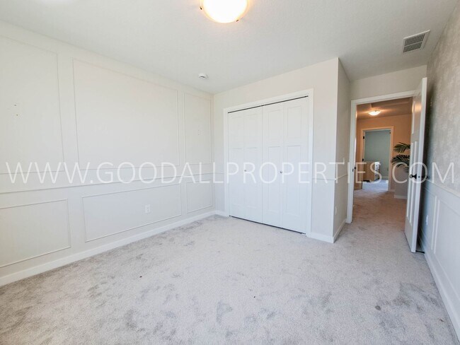 Building Photo - LIMITED TIME, MOVE-IN SPECIALS 3 Bedroom 2.5 baths in Waukee with a walk out basement on a Cul de...