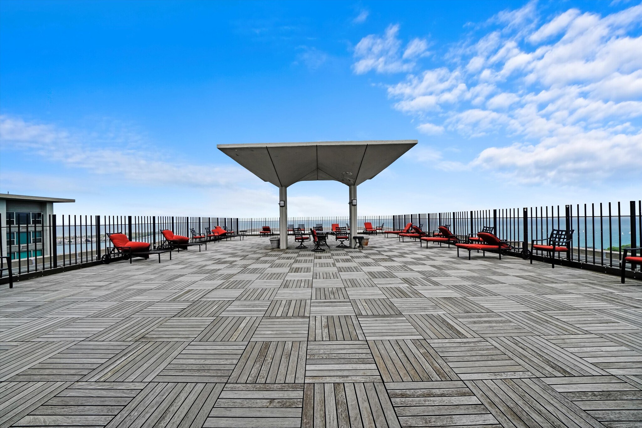 Building Photo - 3550 N Lake Shore Dr