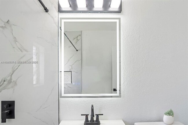 Building Photo - 15900 NW 18th Ave