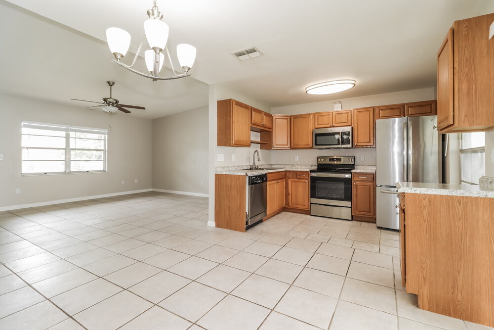 Building Photo - 912 Axlewood Cir
