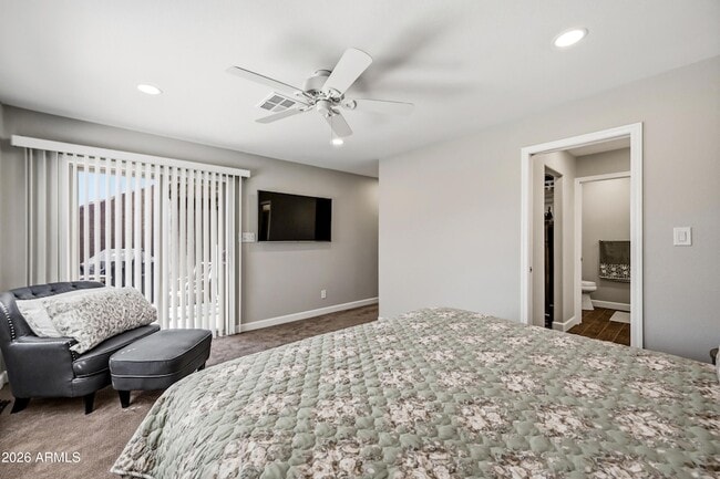 Building Photo - 7340 N Vía Camello Del Norte