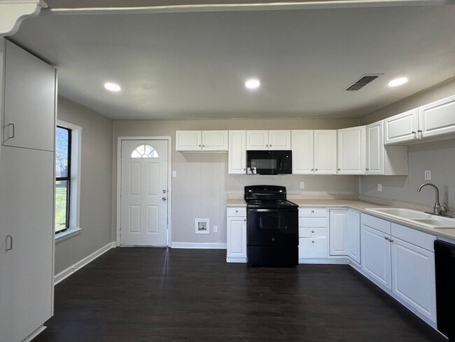 Building Photo - Homes for Rent in Rhome TX