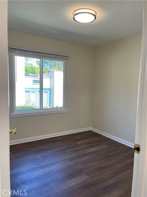 Building Photo - 15 E Mira Monte Ave