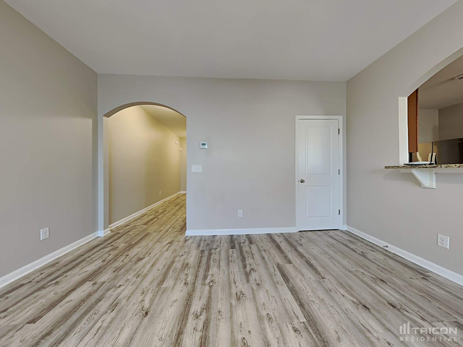 Building Photo - 7121 Creeksong Dr