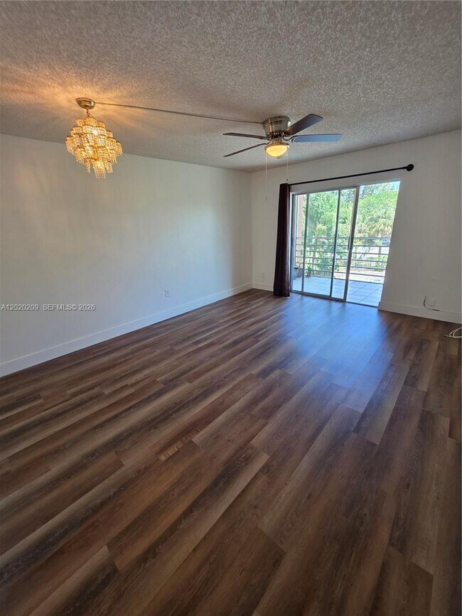Building Photo - 4374 NW 9th Ave