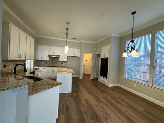 Building Photo - 1407 Lighthouse Ln