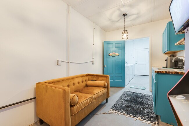 Building Photo - 2201 NW 12th St