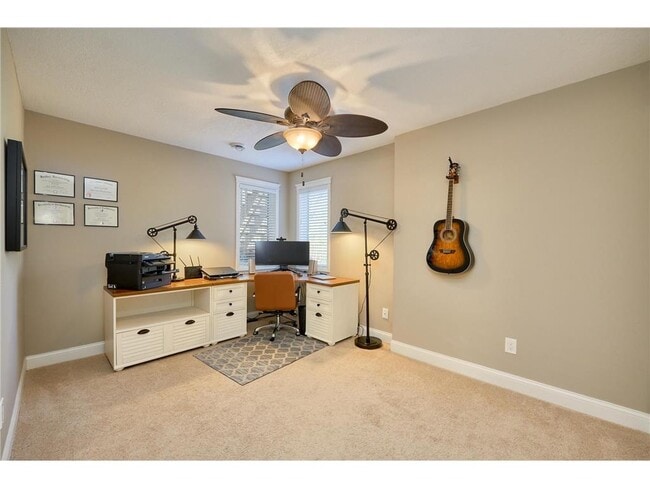 Building Photo - 1832 Essex Rd