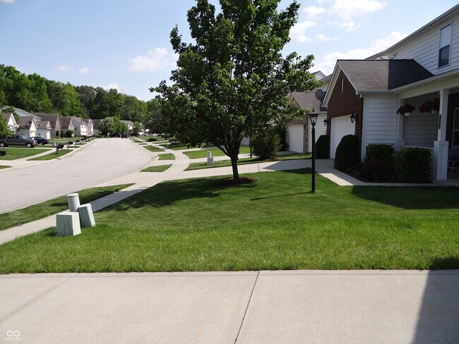 Building Photo - 12302 Sagamore Woods Dr