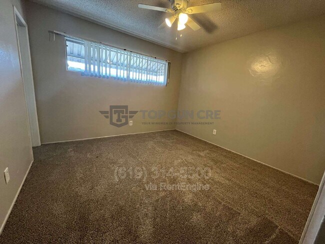 Building Photo - 157 Glover Ave