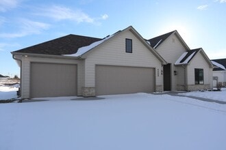 Building Photo - 4408 Royal County Rd