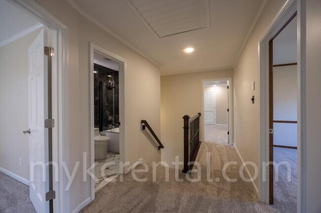 Building Photo - 12012 Ensley Ln