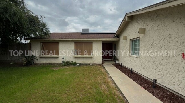 Building Photo - Coming Soon!  Home For Rent with pool. Tenant occupied. Please do not disturb tenants.