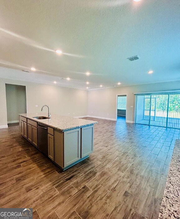 Building Photo - 104 Brookshire Grn Ct