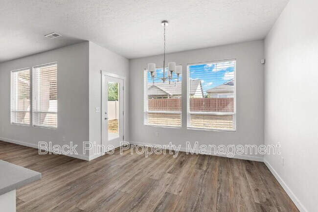 Building Photo - 4443 W Sunny Cove St