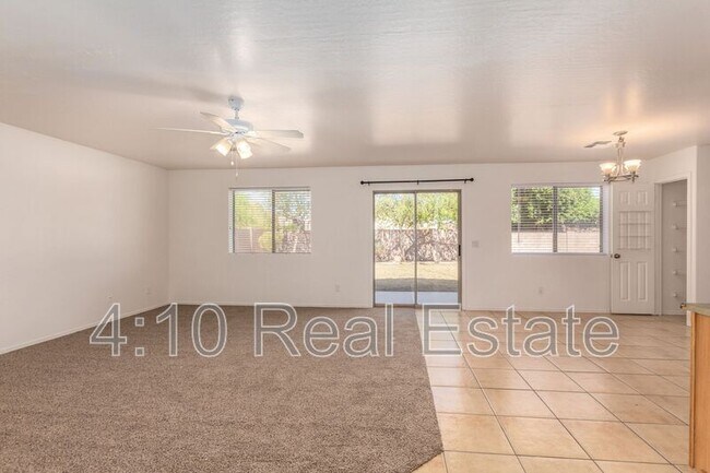 Building Photo - 2320 W Allens Peak Dr