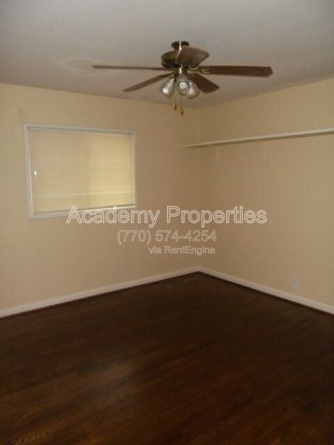 Building Photo - 105 E Mimosa Dr