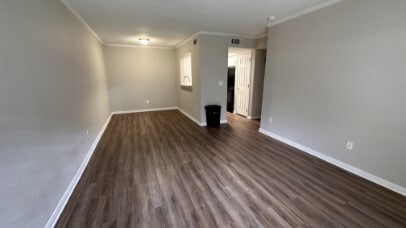 Building Photo - 2825 Bellefontaine Blvd