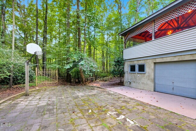Building Photo - 2227 Graystone Ln