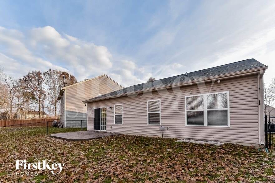 Building Photo - 7244 Mosaic Dr