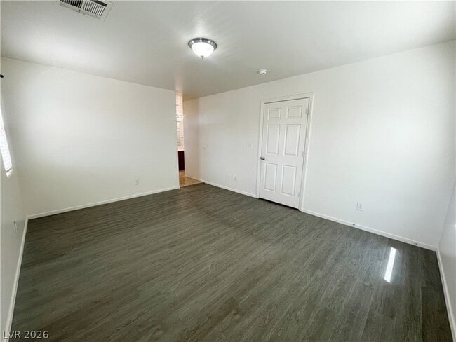 Building Photo - 1836 N Luna Alegre St