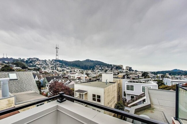 Building Photo - Luxury Brand New Remodeled 4 Bedroom Flat ...