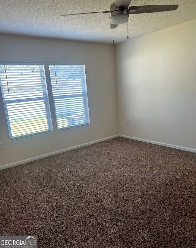 Building Photo - 138 Holston Cir