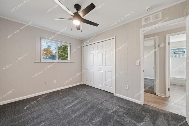 Building Photo - 8033 Studebaker Ave